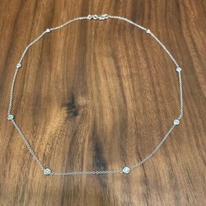 18k White Gold Diamond Necklace